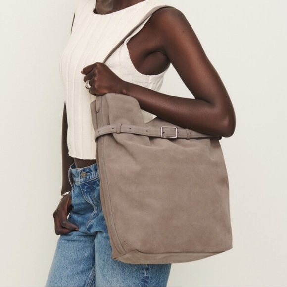 Reformation Handbags - NEW NWT Reformation Alessandra Bucket Bag